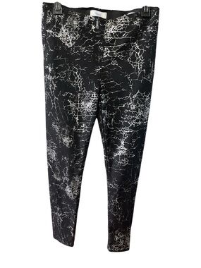 Skinnygirl "Bailey" Pull-On Jeggings in Silver Foil Crackle Print